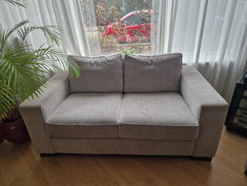 GRATIS: 2,5-zits en 3-zits bankstel in lichte stof