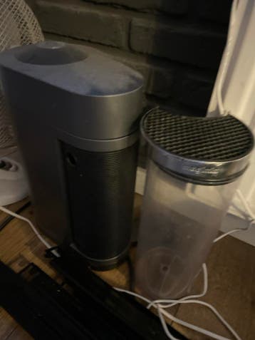 Gratis Nespresso machine (Magimix) - moet ontkalkt worden