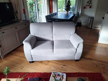 2 tweepersoonsbankjes.  - Gratis af te halen!