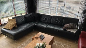 Zwart lederen bankstel