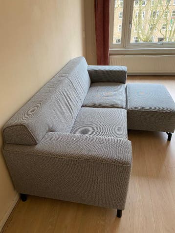 Gratis ophalen vandaag! Grijze bank 2,5 zits + hocker