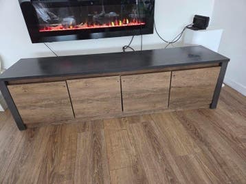 Tv meubel gratis