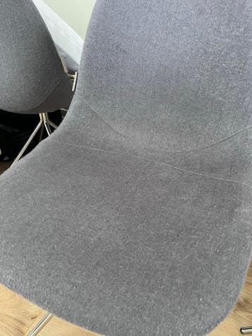 4 Zuiver stoelen, grijs met metalen poten