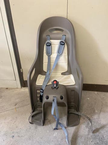 Polisport fietsstoeltje - Zo goed als nieuw