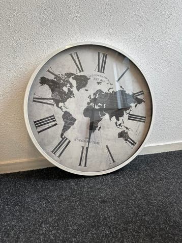 Wandklok met wereldkaart, diameter 57 cm