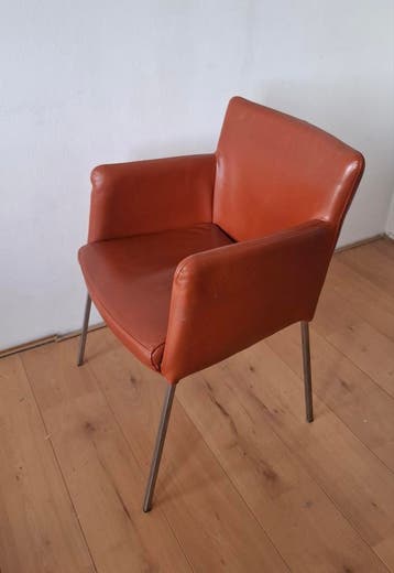 GRATIS! 6 mooie eetkamerstoelen!