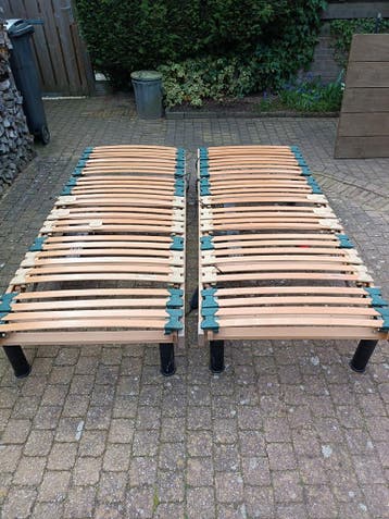 Gratis ophalen; Lattenbodems 80x200 - Set van 2
