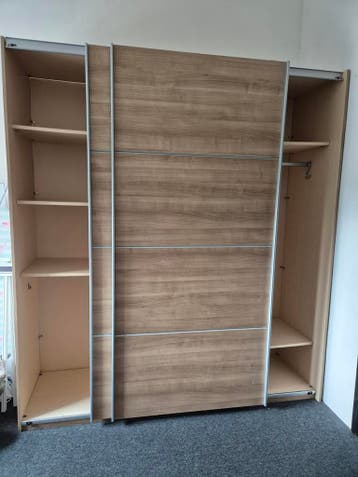 Kledingkast