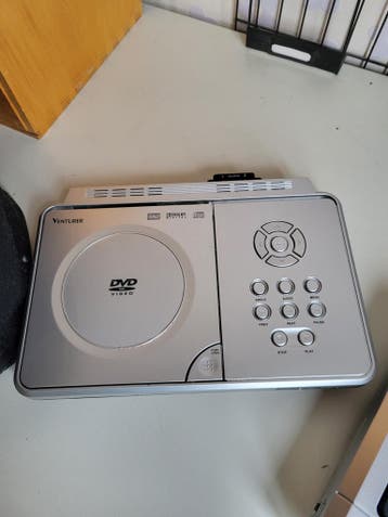 Venturer draagbare dvd-speler met twee schermen voor in de a