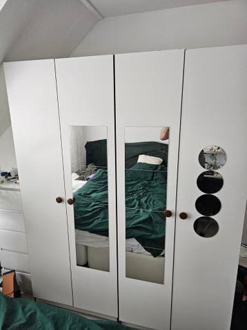 Kledingkasten 2 stuks