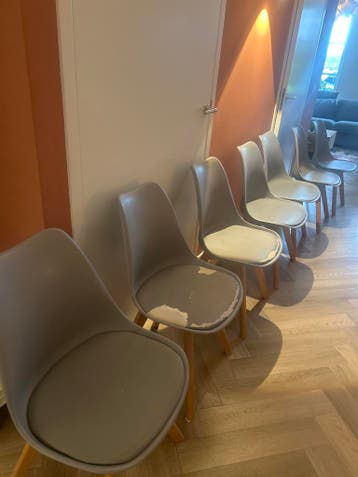 Gratis eetkamerstoelen - opknappers 8x