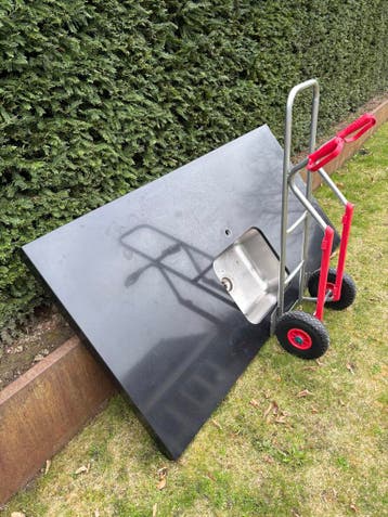 Composiet aanrecht blad. Incl onderbouw spoelbak.