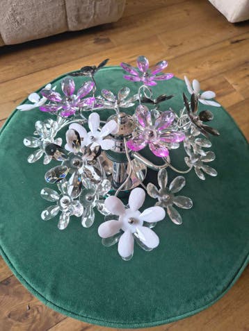 Plafondlamp met bloemen