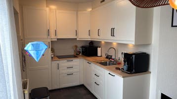 Hoekkeuken IKEA - iemand tips voor demontage? Gratis te geef