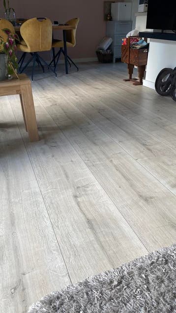 Laminaat, licht eiken