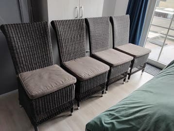 4 stoelen