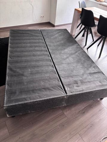 Gratis Tweepersoonsbed 140cm - Ophalen Vandaag!