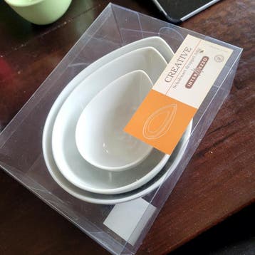 Set van 3 witte schaaltjes in druppelvorm - Nieuw