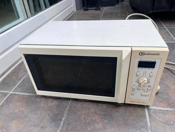 Mooie goedwerkende magnetron Bauknecht