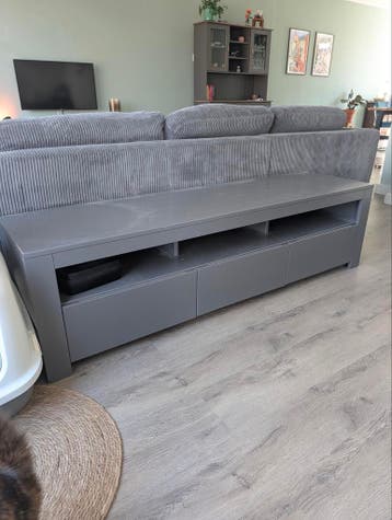 Tv meubel - gratis af te halen