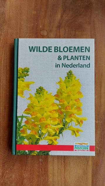 Wilde Bloemen & Planten in Nederland boekje postcodeloterij