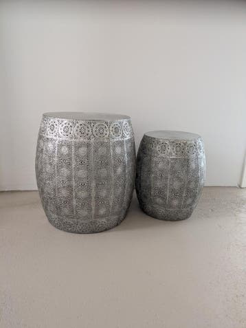 Set van 2 bijzettafels / plantentafels