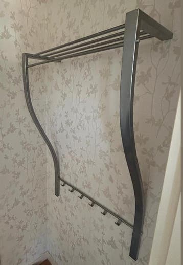 Spinder kapstok met kledinghangers