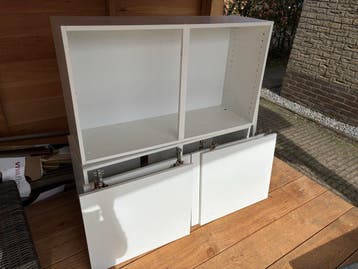 Gratis bijkeuken kastjes - 100x58x33 cm