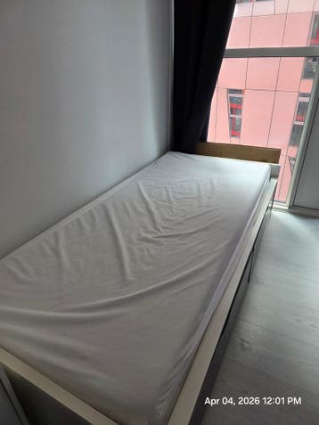 Eenpersoonsbed met lades en matras 90x200