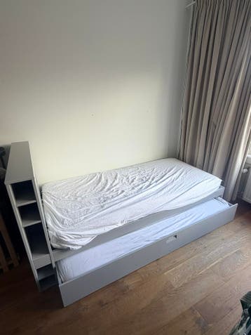 Bed met onderbed, 2 goede matrassen