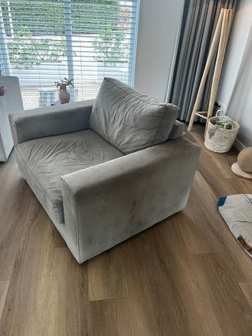 Mooie grote Loveseat - 1,5 zits - Comfortabel