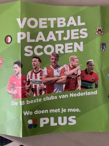 Wie zoekt er nog voetbal plaatjes van Plus.