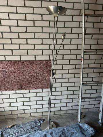 Staande lamp met leeslampje