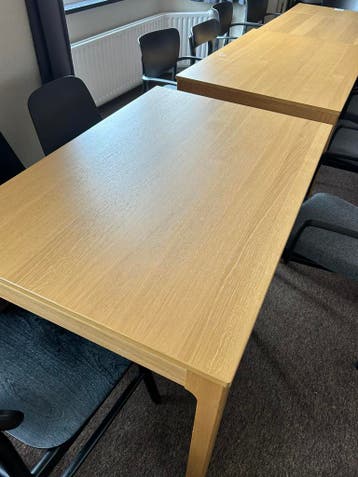 2 stuks Eettafel / vergadertafel houtlook – 120 x 80 cm