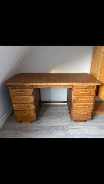 Bureau hout