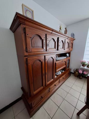 Massieve Eiken Wandkast - Ruime Opbergmogelijkheden