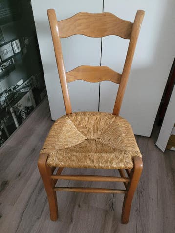 3 eetkamerstoelen geloogd grenen   gratis