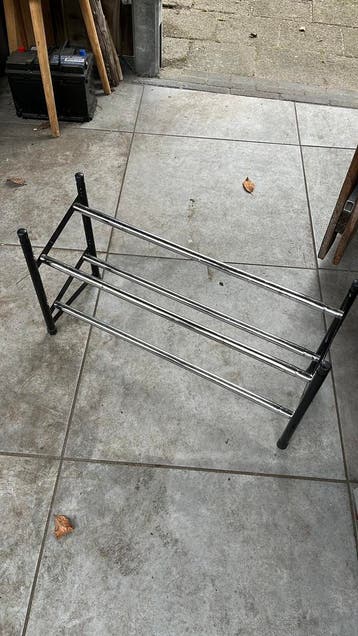 GRATIS. Uitschuifbaar schoenerek