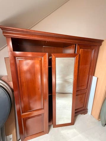 Kast bruin gratis af te halen - 160x200x50cm