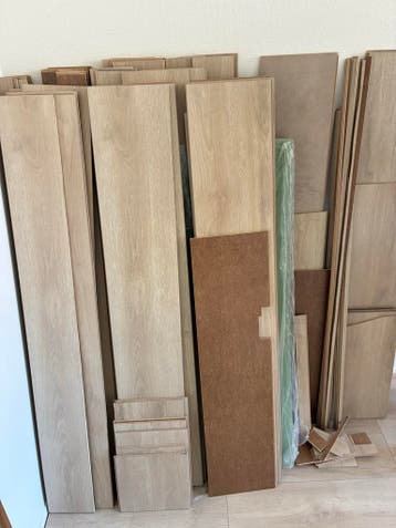 Gratis af te halen: deels gebruikt laminaat