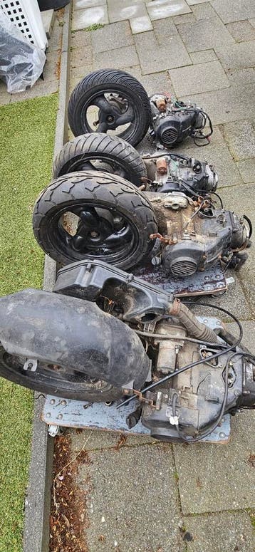 4x Kymco Agility blokken loop of sloop