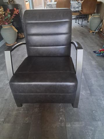 Industriële stoel GRATIS