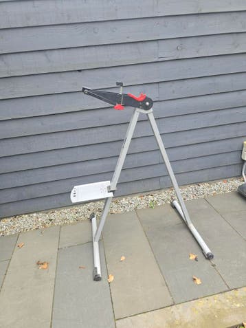 Tacx Cyclestar inklapbare fietsstandaard voor onderhoud