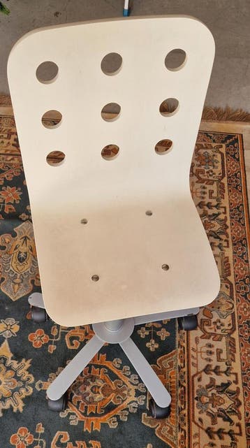 Lichte houten bureaustoel