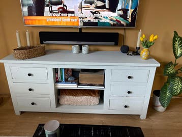 Kast voor TV of als dressoir