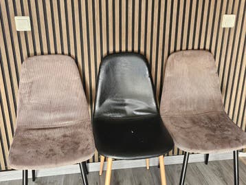 6 eetkamerstoelen gratis af te halen