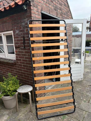 Stretcher / logeerbed / bedbodem