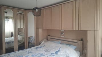 GRATIS KASTOMBOUW OF GRATIS HOUT , ophalen