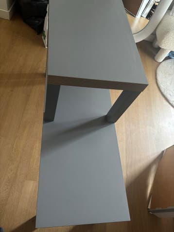 Malm bijzettafeltjes