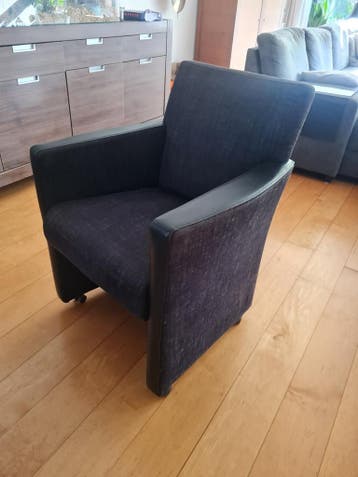 6x eettafel stoelen met wieltjes